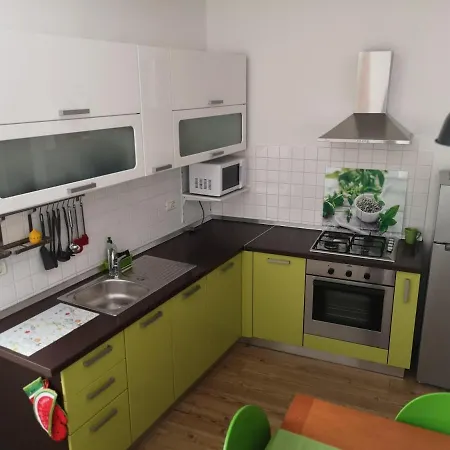 Apartma Taperin 아파트 *